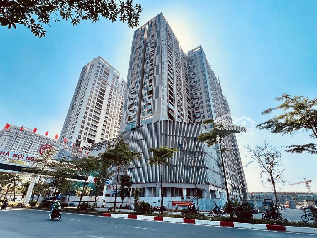 Bán Shop Chân Đế 2 Tầng - Sở Hữu Lâu Dài Chung Cư Wisteria Phục Vụ 4000 Cư Dân!!!!