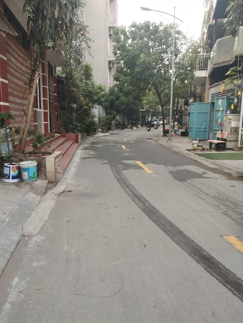 Bán Đất Tại Đường Văn Phú, Giá Siêu Hời Chỉ 6,4 Tỷ Vnd, 40M2, Pháp Lý Đầy Đủ
