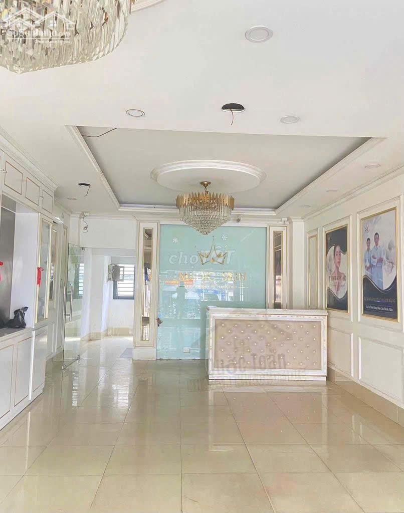 Bán nhà 3 lầu MT đường Nguyễn Văn Cừ , phường An Hoà . Giá bán 16 tỷ