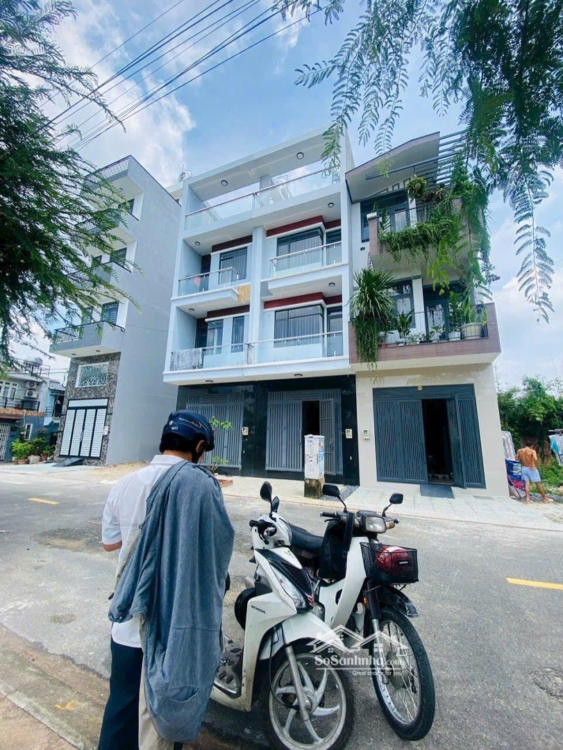 Cho Thuê Nhà Mặt Phố 12 Triệu/Th, 60M2 Tại Đường An Phú Đông 10, Quận 12 - Siêu Hời!