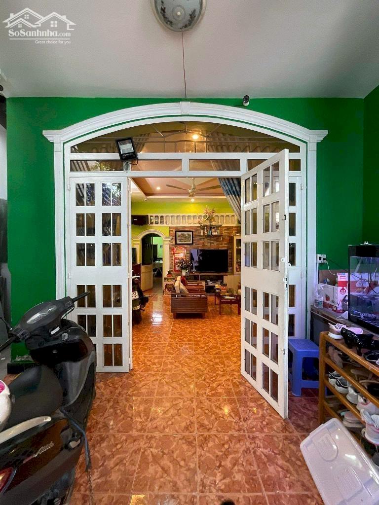 Nhà Phố Diện Tích 170m2 Tại Linh Trung, Giá Tốt Không Thể Bỏ Qua