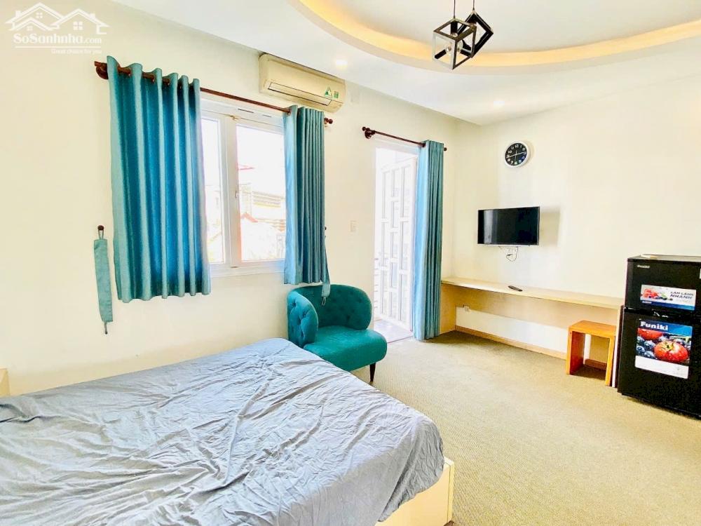 Cho thuê căn hộ ban công, Quận 1, gần ĐH Sài Gòn, cầu Nguyễn Văn Cừ, cV 23/9