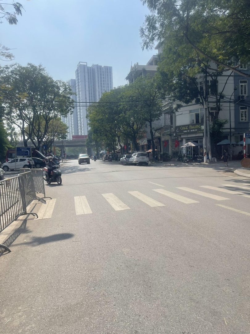 (Hiếm) Mảnh Đất Vàng, Lô Góc, Ô Tô Tránh, 2 Mặt Tiền, 3 Thoáng.diện Tích145M, Mt7.6M. Giá Bán 43.35 Tỷ. (Tl)