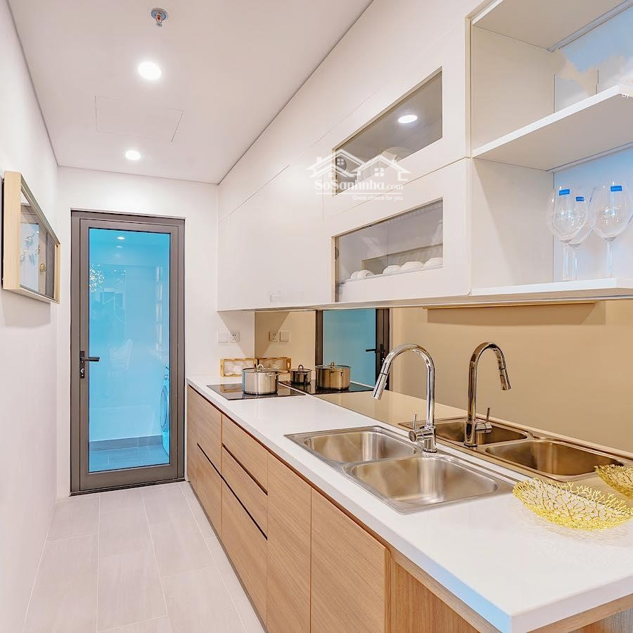 Bán Căn Studio Đường Láng Chỉ 3.3 Tỷ, Full Nội Thất Nhập Khẩu Từ Đức, Ý. Ở Hoặc Cho Thuê 18 Triệu/Th