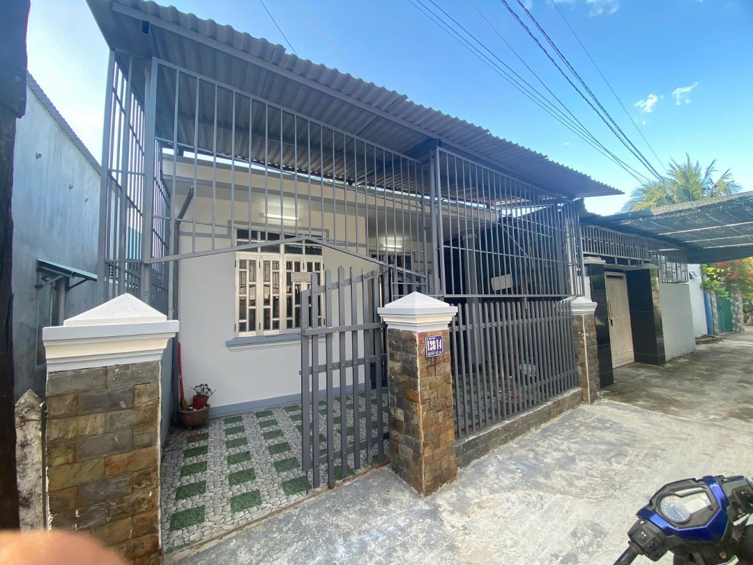 Quá Rẻ Cho Ngôi Nhà Cấp 4 Tại Thôn 4 Xã Diên Phú