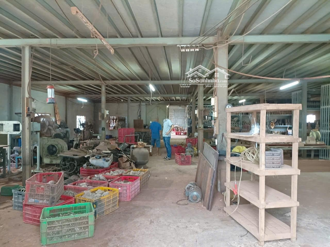 Xưởng Cho Thuê Xtt Hóc Môndiện Tích2600M Giá 75 Triệu/Tháng