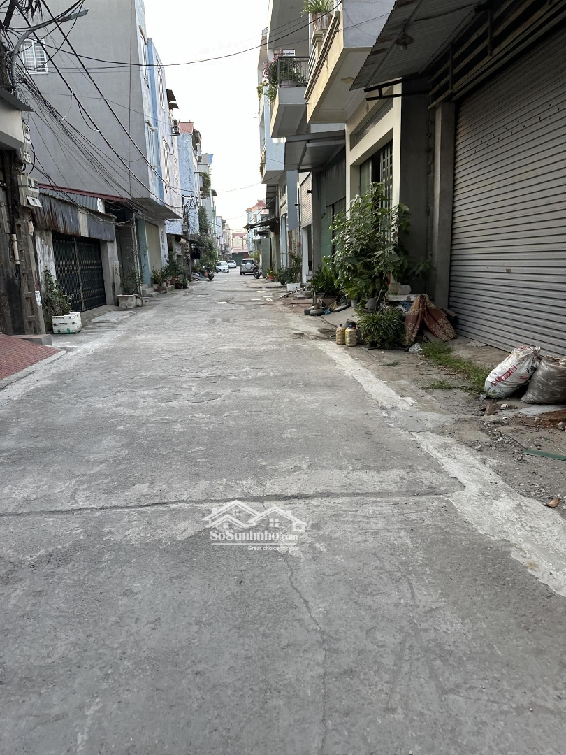 Bán 43M2 Đất Dục Tú, Ngõ Nông Ô Tô Đỗ Cửa, Giá Đầu Tư Chỉ Hơn 2 Tỷ.