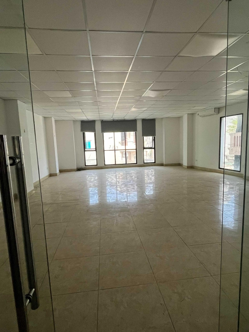 Cho Thuê Văn Phòng Mễ Trì Thượng, Diện Tích 100M2/Tầng, Sàn Thông