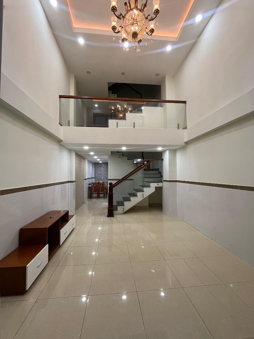 Bán Nhà Mặt Phố Tại Đường Số 22, Thủ Đức, Giá Siêu Hời Chỉ 6,78 Tỷ, 54M2, 5 Tầng