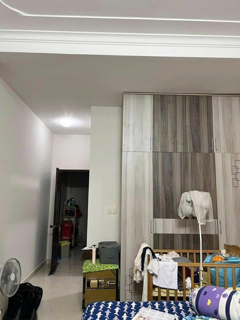 Q10 45M2 Ngang 4M - Ngay Sư Vạn Hạnh - Cạnh Vạn Hạnh Mall - Hẻm 6M Xe Tải Tới Nhà 4 Tầng Ib