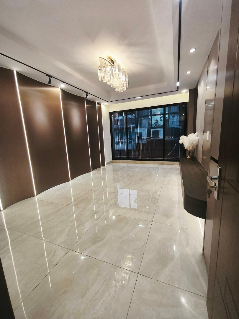 Hàng Hiếm Khu Phân Lô Hồ Ba Mẫu - 45M2 - Mặt Tiền 3,5M - Ô Tô Đỗ Cửa - Giá Bán 11 Tỷ