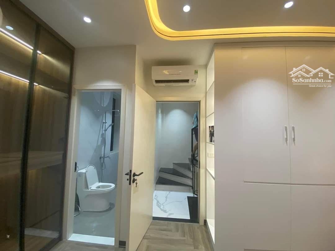 Bán Nhà Tây Hồ 43M 6 Tầng Thang Máy 8,6 Tỷ