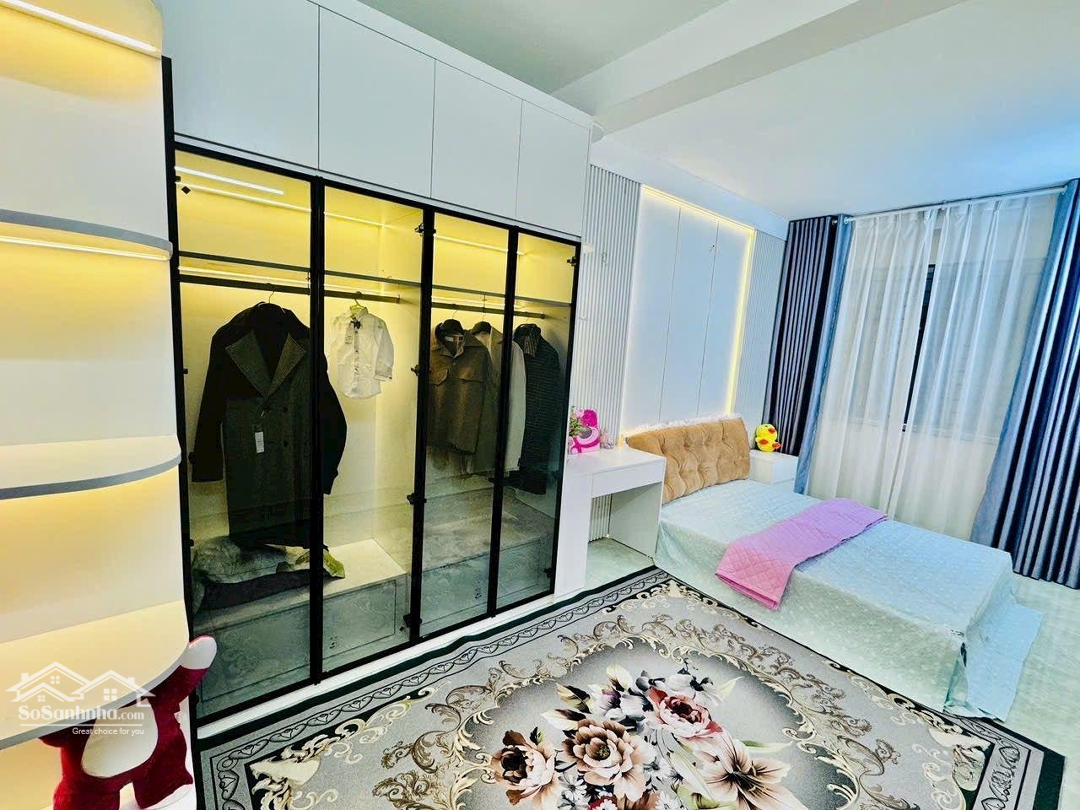 Bán Nhà Tây Hồ 43M 6 Tầng Thang Máy 8,6 Tỷ