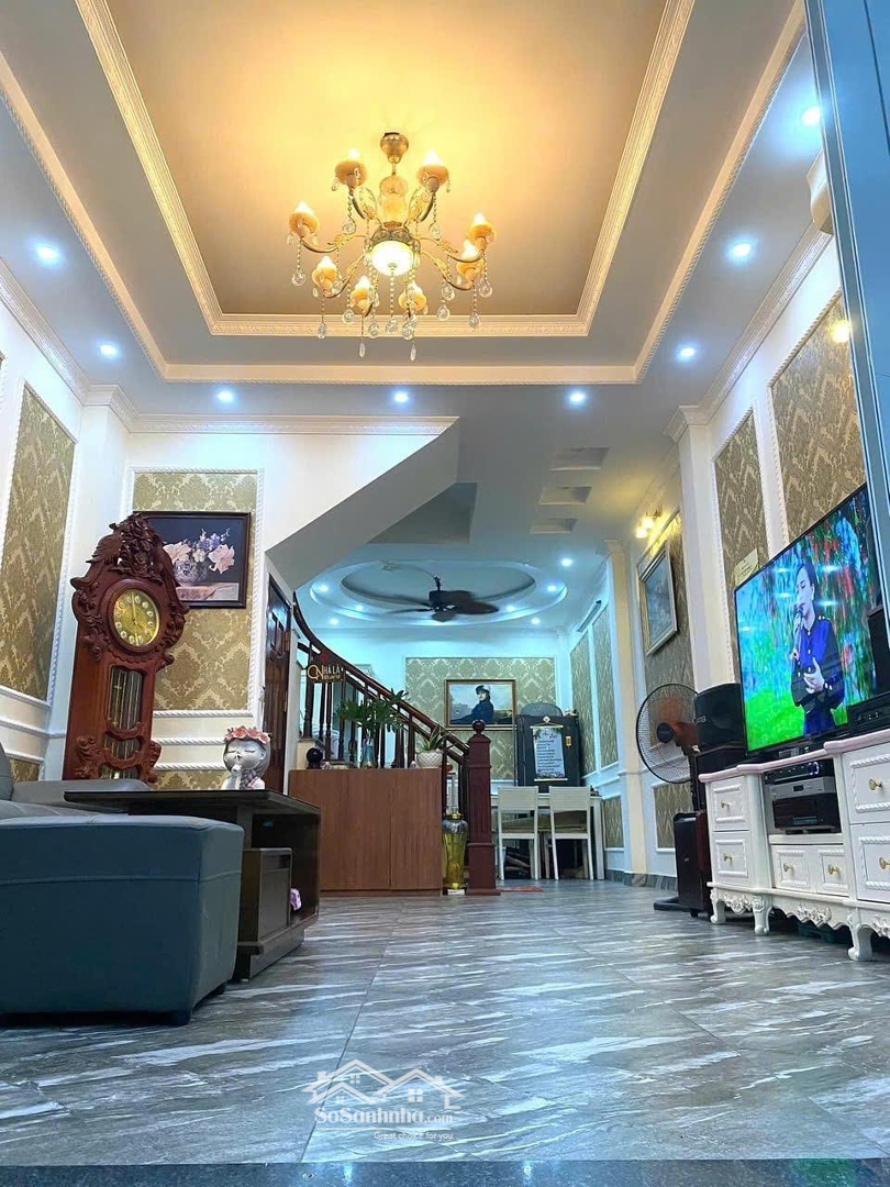 Bán Nhà 3.5 Tầng 33.3M2 Giá Bán 2.655 Tỷ Gần Ql6A, Đại Học Thể Dục - Thể Thao Ubnd Phụng Châu