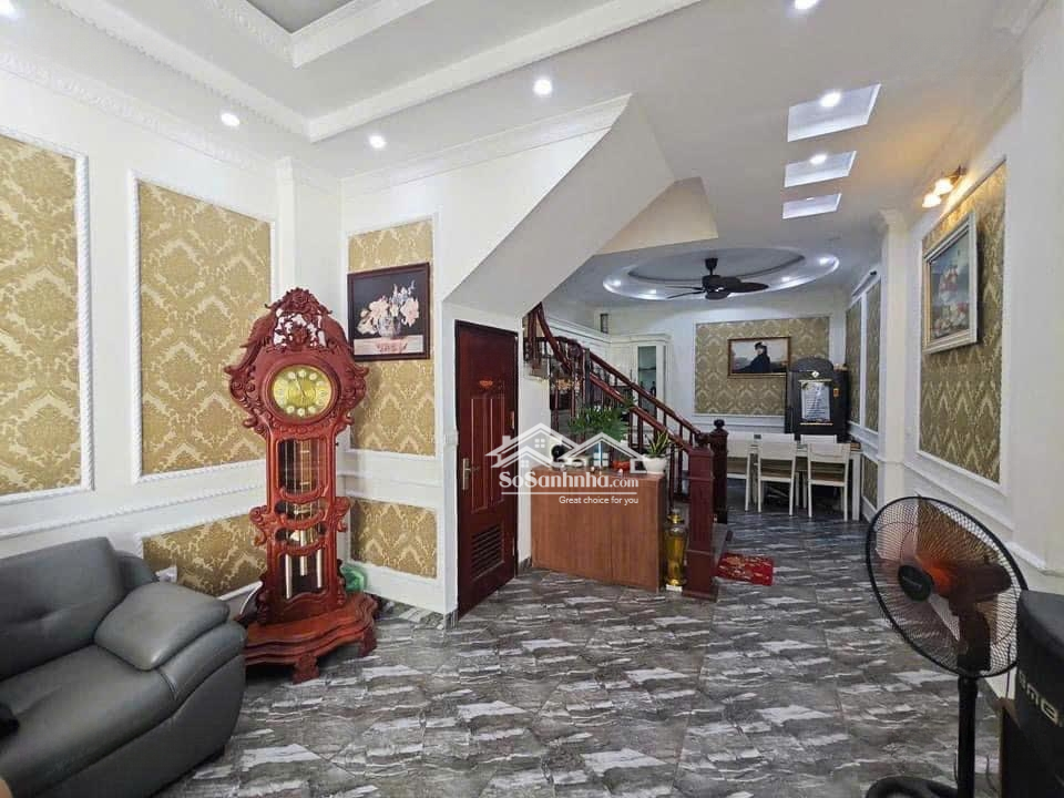 Bán Nhà 3.5 Tầng 33.3M2 Giá Bán 2.655 Tỷ Gần Ql6A, Đại Học Thể Dục - Thể Thao Ubnd Phụng Châu