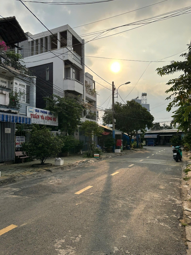 (Hàng Hiếm) Bán Nhà 124M2 Mặt Tiền Đường Số 2 Rộng 10M, Phước Bình, Q9. Giá Hơn 8 Tỷ Tl