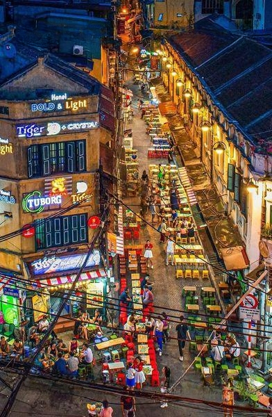 Nhà Em Cần Bán Nhà Lô Góc Phố Tạ Hiện Hoàn Kiếm, Diện Tích: 79M2X3T, Mt5.6M, Kinh Doanh Bất Chấp Ngày Đêm.