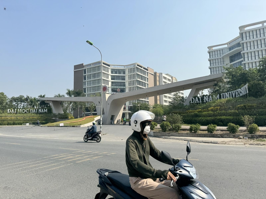 Siêu Phẩm Khu Dịch Vụ Man Bồi- Phú Lãm-Hà Đông Hà Nội . Diện Tích: 51M2, 5 Tầng. Giá Nhỉnh 12Tỷ