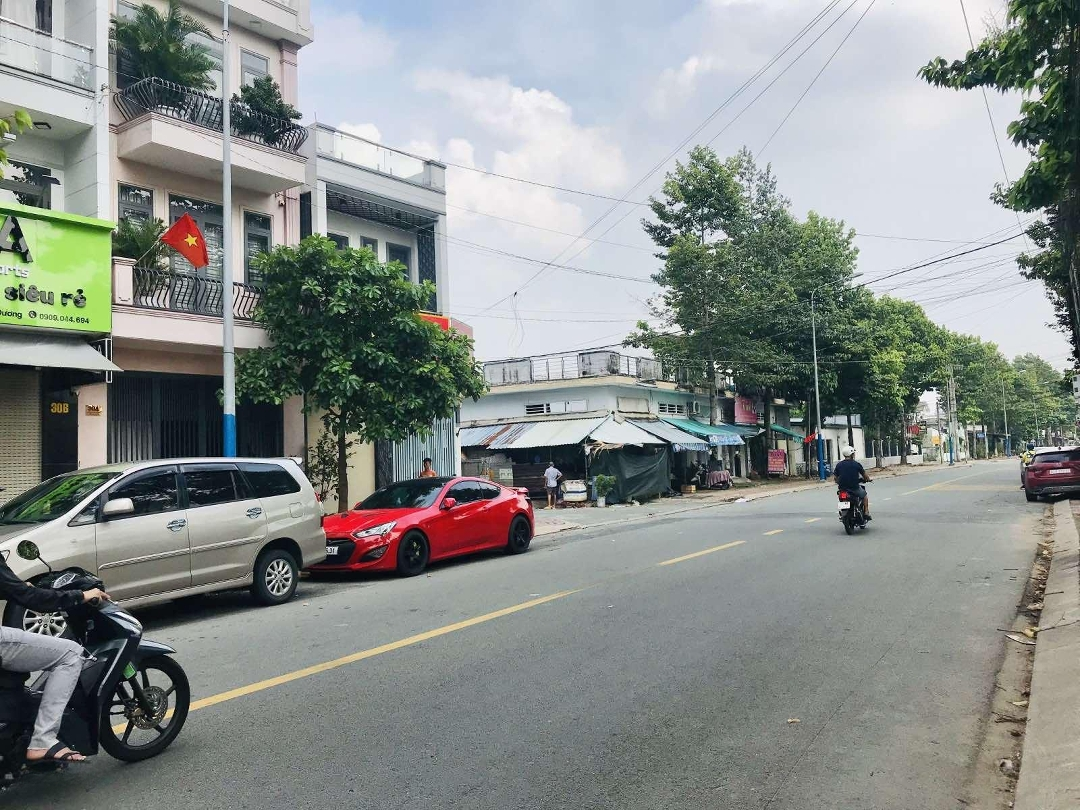 Nhàmặt Tiềnkinh Doanh, 125M2 (5X25),Trần Quang Khải, Phường Đông Hòa, Tp. Dĩ An, Bình Dương, Giá Bán 7,5 Tỷ