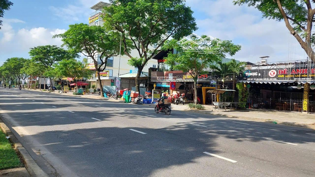 Bán Gấp ! Lô Đất Mặt Tiền Đường Hoàng Thị Loan , Gần Đường Nguyễn Sinh Sắc Giá Siêu Tốt , 12 Tỷ 600