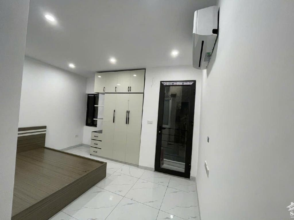 Bán Nhà Riêng 20M Chính Chủ Tại Ngõ Văn Hương