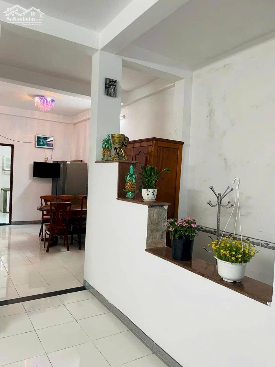 CHO THUÊ NHÀ HẺM NGUYỄN TRI PHƯƠNG 100M2, NGANG 6M, 2PN, 8TR/ THÁNG