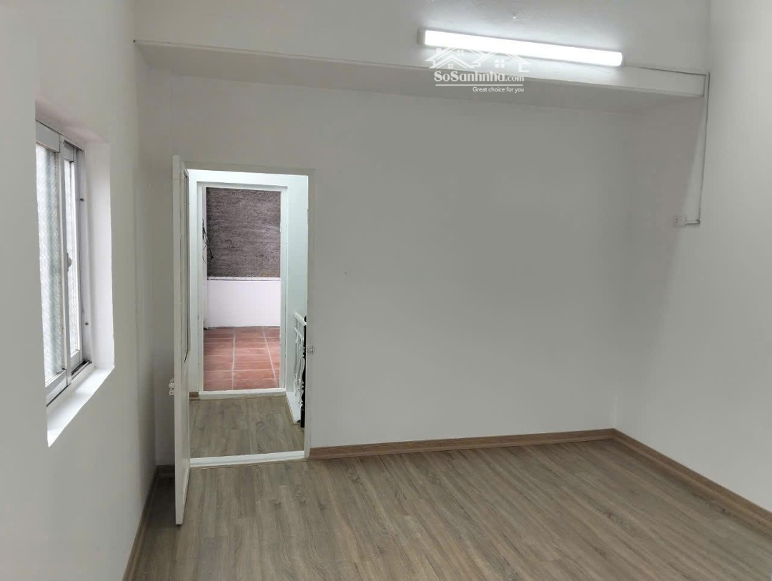 Cho Thuê Nhà Riêng Tân Ấp, Ba Đình 50M 5T ,12 Triệu, 5 Phòng Ngủgần Oto