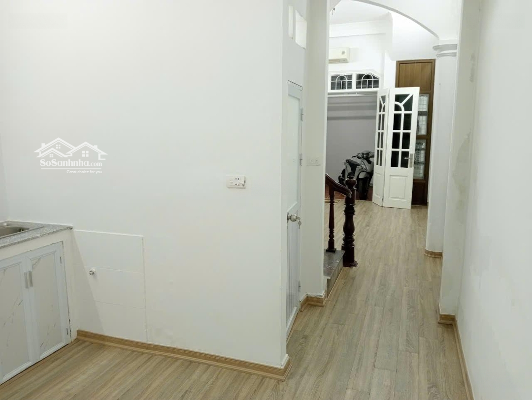 Cho Thuê Nhà Riêng Tân Ấp, Ba Đình 50M 5T ,12 Triệu, 5 Phòng Ngủgần Oto