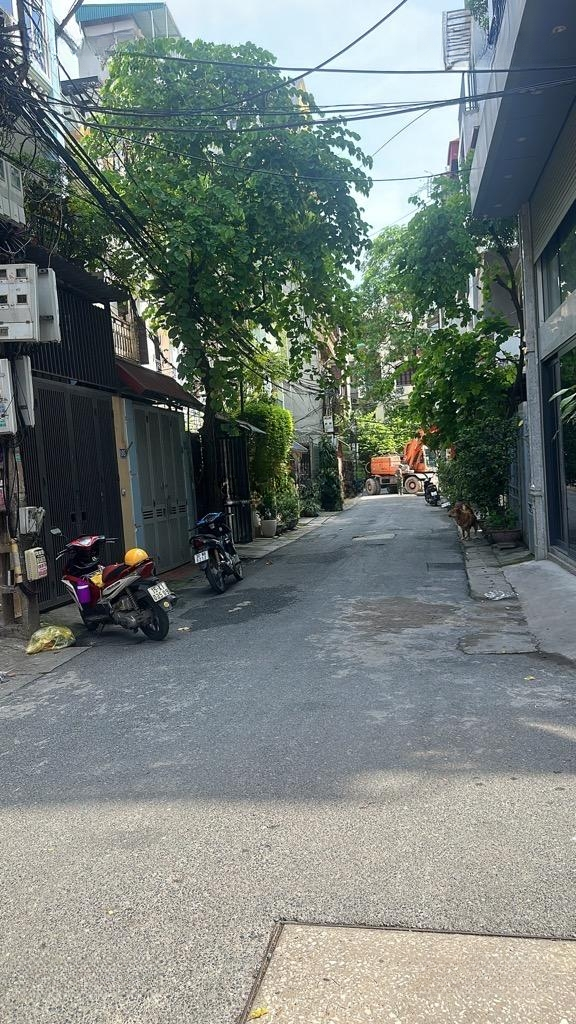 Bán Nhà Riêng 90M2, Mặt Ngõ Yên Lạc, Phố Lim Ngưu, P. Vĩnh Tuy, Q.hai Bà Trưng. Đường Ô Tô Tránh.