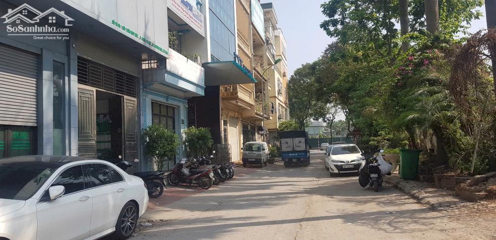 Bán nhà phố Bùi Huy Ích Hoàng Mai kinh doanh 24 tỷ. Nhà 2 mặt phố
