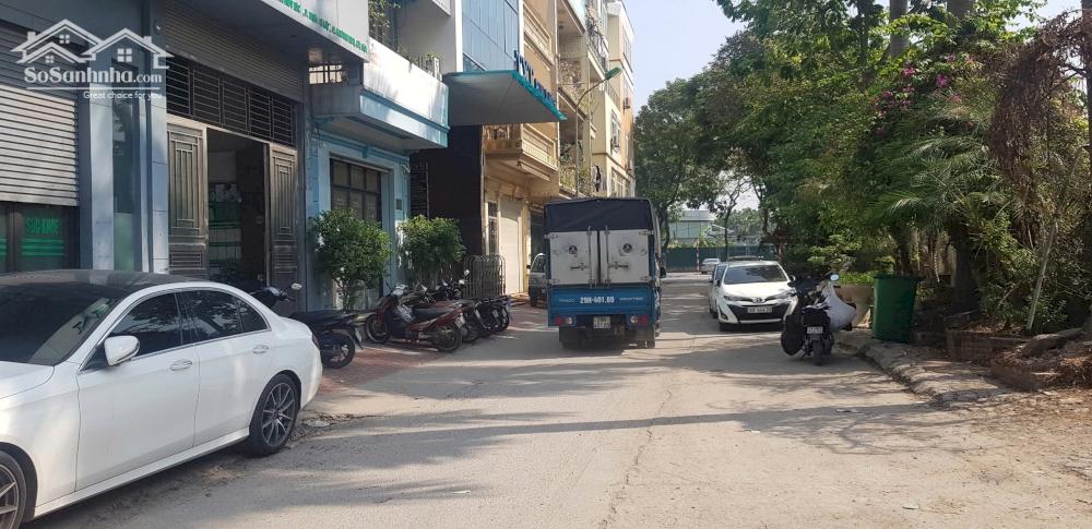 Bán nhà phố Bùi Huy Ích Hoàng Mai kinh doanh 24 tỷ. Nhà 2 mặt phố