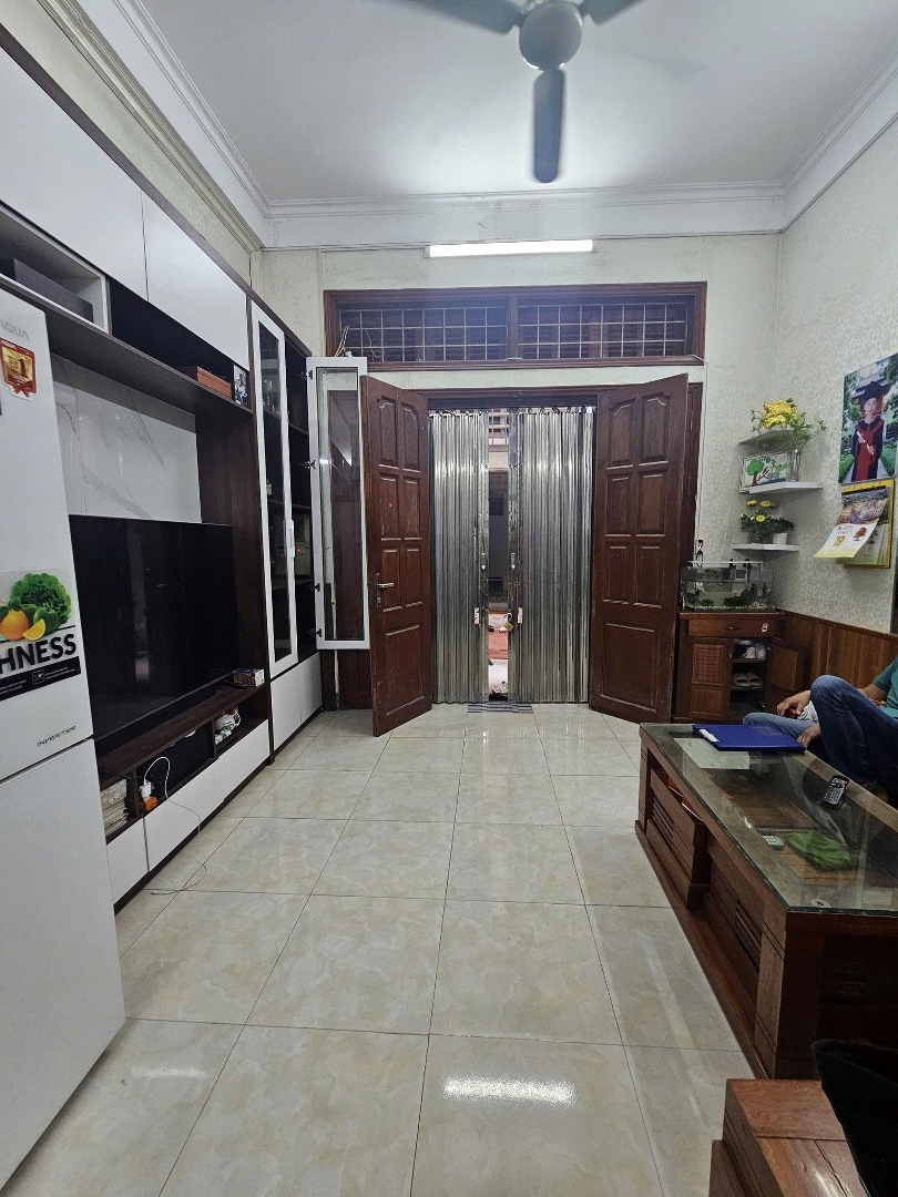 Nhà Ở Dân Xây Vị Trí Cực Đỉnh,Trung Tâm Cầu Giấy