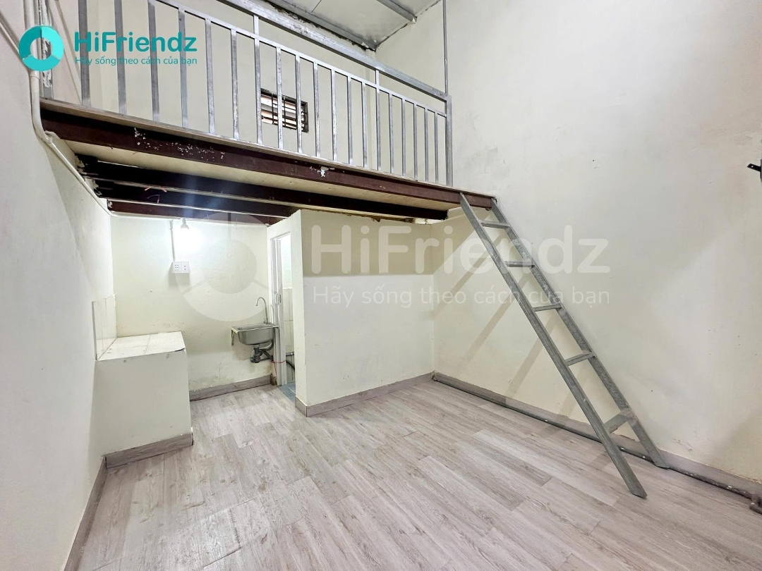 Cho Thuê Duplex Giá Rẻ Tại Ngã 4 Thủ Đức, Cách Đh Ngân Hàng, Spkt 5P Đi Xe