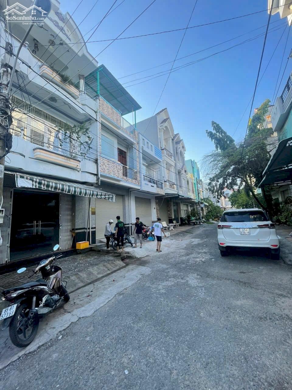 Nhà 2 lầu kdc 91B phù hợp ở làm văn phòng