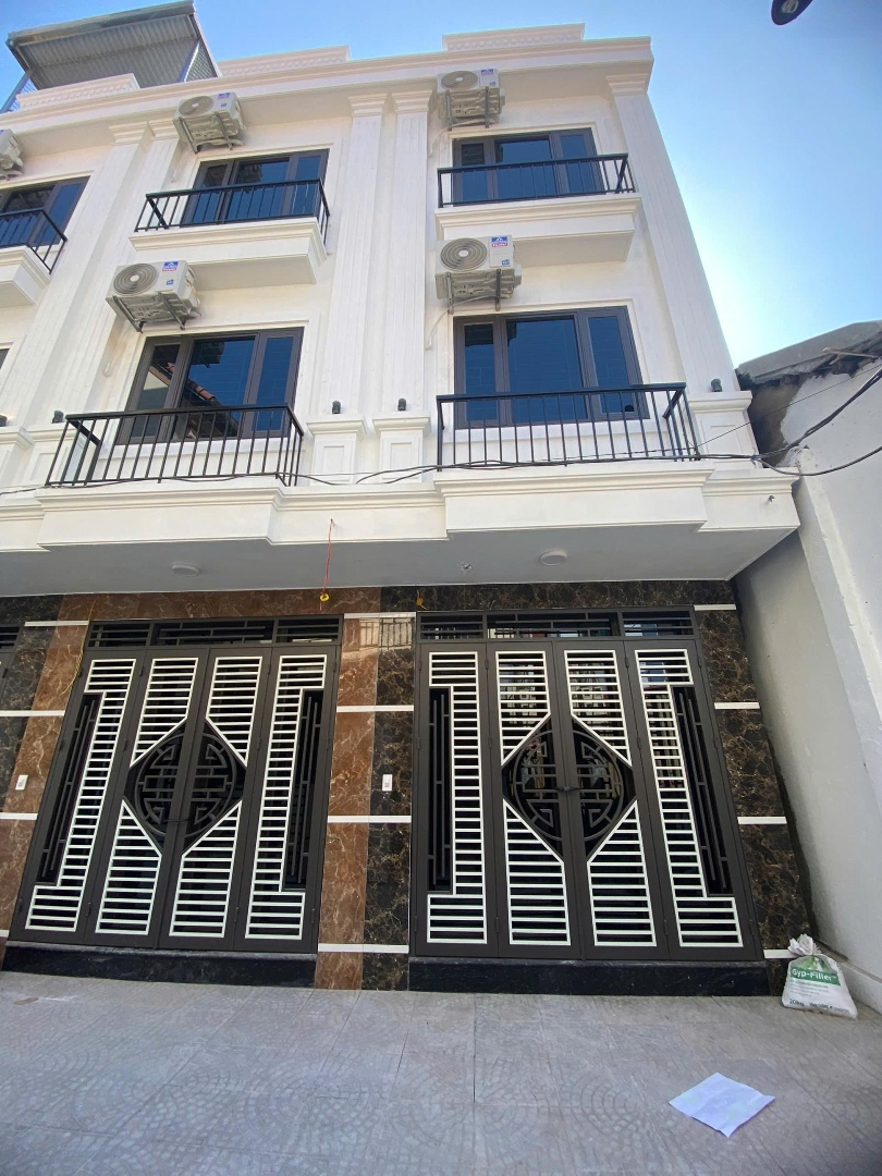 Rẻ Nhất Đại Lộ Thăng Long, Ngay Cầu Vân Côn.diện Tích42M2, 3 Tầng. 300M Ra Đại Lộ. Ngõ 3M. Giá Bán 2.85 Tỷ