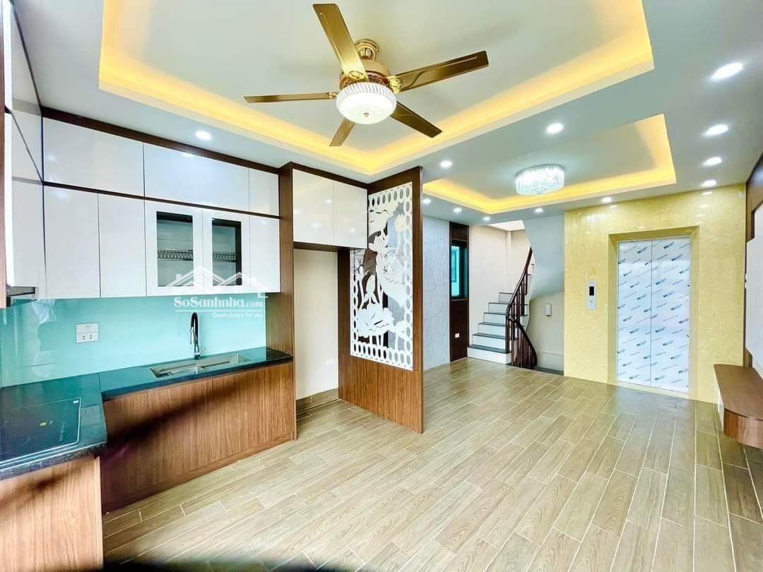 Bán Nhà Giải Phóng Thanh Xuândiện Tích43M2 X 7T Xmặt Tiền4M Giá Bán 13,5 Tỷ Có Thương Lượng