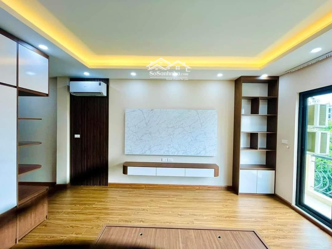 Bán Nhà Giải Phóng Thanh Xuândiện Tích43M2 X 7T Xmặt Tiền4M Giá Bán 13,5 Tỷ Có Thương Lượng