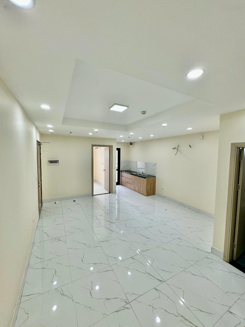 Chuyển Nhượng Căn Hộ 62M2 Hoàng Huy Lạch Tray.hh2 Tầng Thấp . View Sân Bay + Cầu Rào
Giá 1055