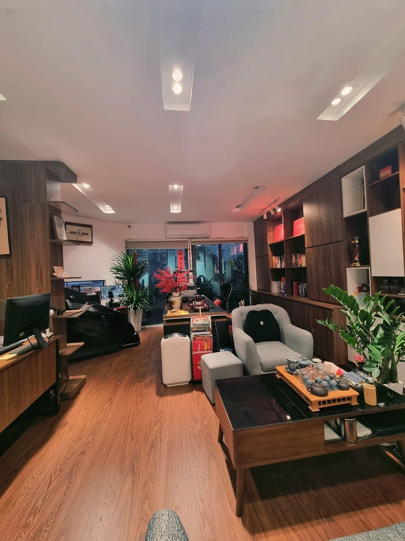 Bán Nhà Lô Góc Nguỵ Như Kon Tum Thanh Xuândiện Tích53/75M X 7T Xmặt Tiền15M Giá Bán 30 Tỷ Có Thương Lượng