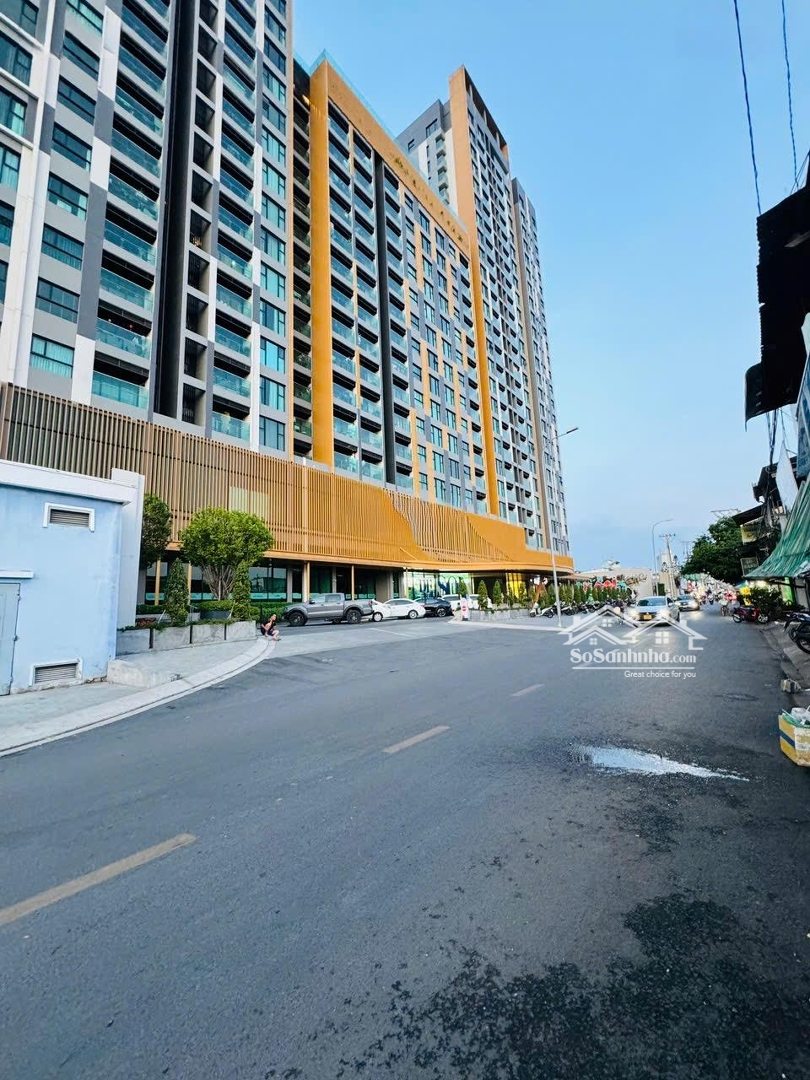 Siêu Phẩm Mặt Tiền Tôn Thất Thuyết
Hàng Xóm Delasol Xịn Xò Bậc Nhất Vị Trí Siêu Đẹp Kinh Doanh Đa