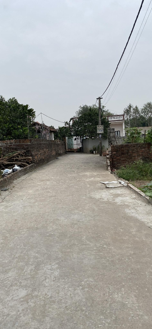 Hiếm - Chỉ Hơn 1 Tỷ Sở Hữu Ngay Lô Đất Văn Giang, 7 Chỗ Vào Đất, Gần Đường 379. Diện Tích: 48M2, 1.X Tỷ