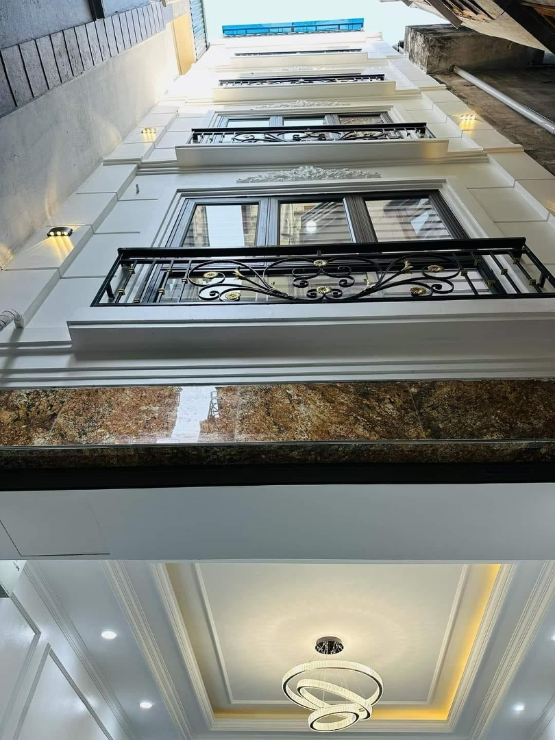 Bán Nhà Khu Vực Ngoại Giao Đoàn, Bắc Từ Liêm, 6 Tầng Thang Máy. Ở An Nhiên, Gần Công Viên Hòa Bình.