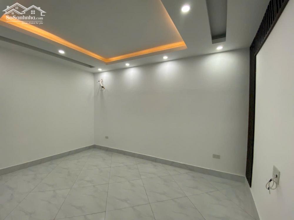 DUY NHẤT Có 1-0-2. Nhà mặt ngõ đường Lũng Bắc cần bán Gấp có Gara ôtô