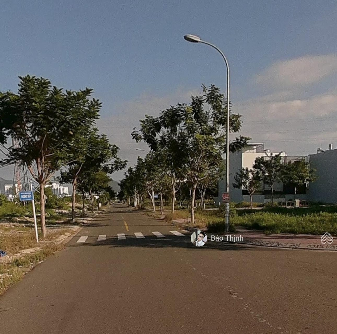 Bán Đất Gần Chợ Vĩnh Ngọcmặt Tiềnliên Hoa,Vĩnh Ngọc,Nha Trang,Khánh Hoà 120M2/ 700 Triệu Shr Thổ Cư