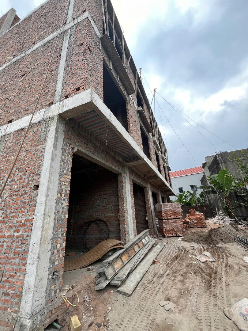 Nhà Tiền Lệ Gần Song Phương, 43M2*4T, Ngõ Rộng 3,5M Oto Đỗ Cửa, Cách Đl Thăng Long 1Km. Giá Bán 3,4 Tỷ