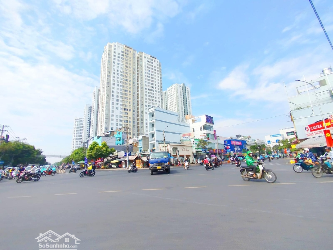 Nhà Đẹp 5 Tầng, Tám Danh Phường 4 Quận 8, Ngang 4M, Trước Nhà 5M, 70M2, Chỉ 9.X Tỷ.