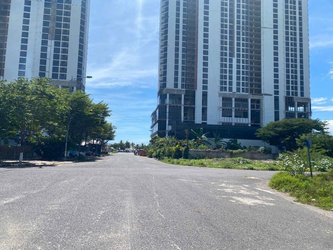 Bán Đất Xây Biệt Thự Đường Huỳnh Văn Nghệ Khu Lấn Biển Vĩnh Hoà Nha Trang