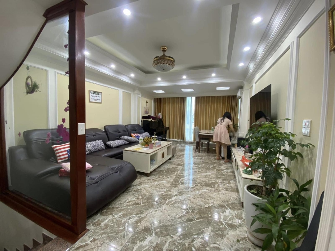 Mặt Phố Trần Quang Diệu, Đống Đa, 7 Tầng Thang Máy, Kinh Doanh Sầm Uất, 50M, 23.9 Tỷ