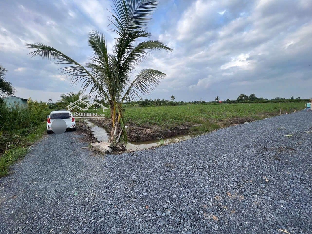 Bán 500M2 Đất Vườn - Đường Đá Xanh 3M Giá 420 Triệu