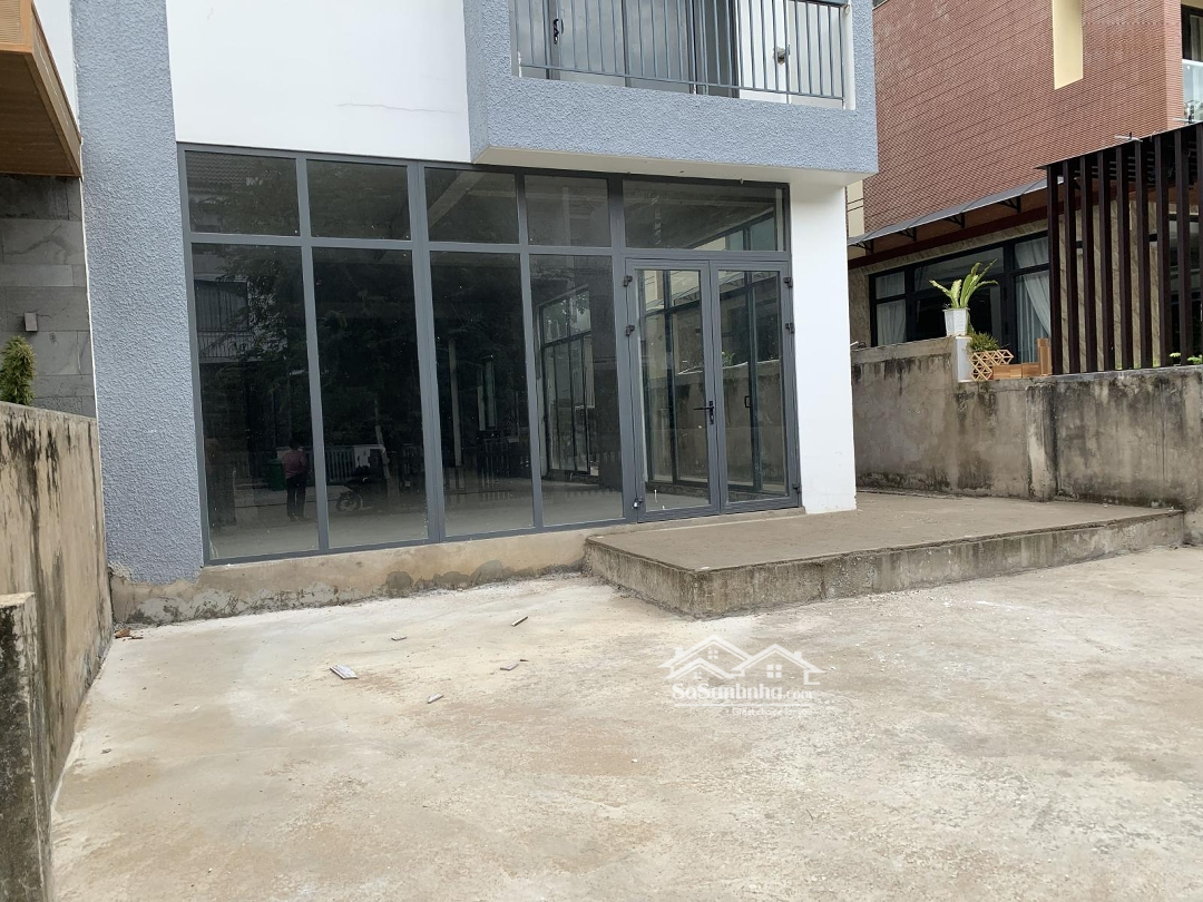 Giảm Mạnh 3 Tỷ Nhà Thô Ngay Công Viên Thoáng Mát, Sổ Hồng, 4 Chỗ Để Xe Ô Tô Chỉ 13 Tỷ